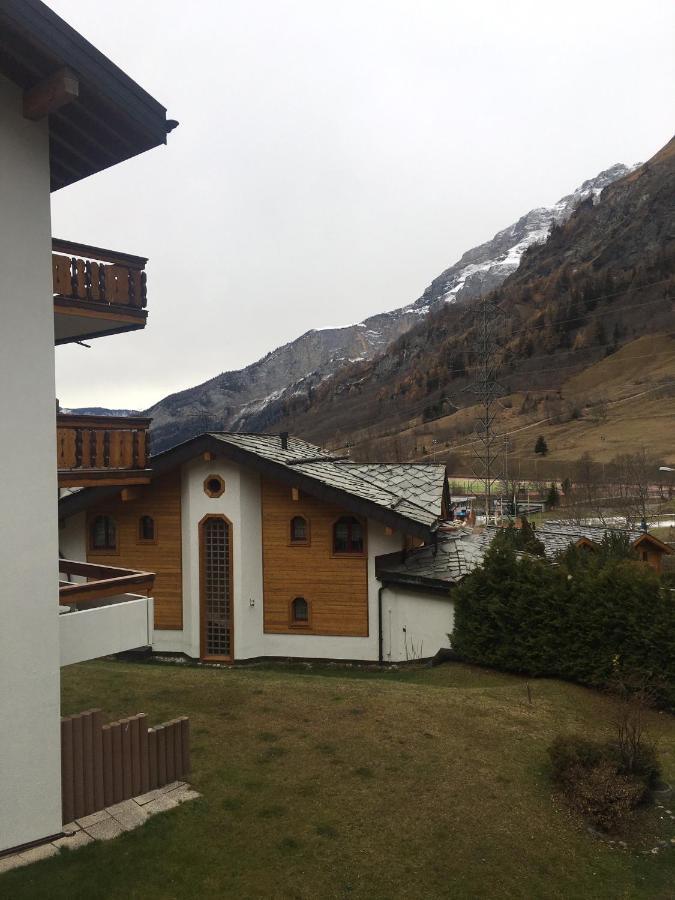 Holiday 88 Leukerbad Exterior foto